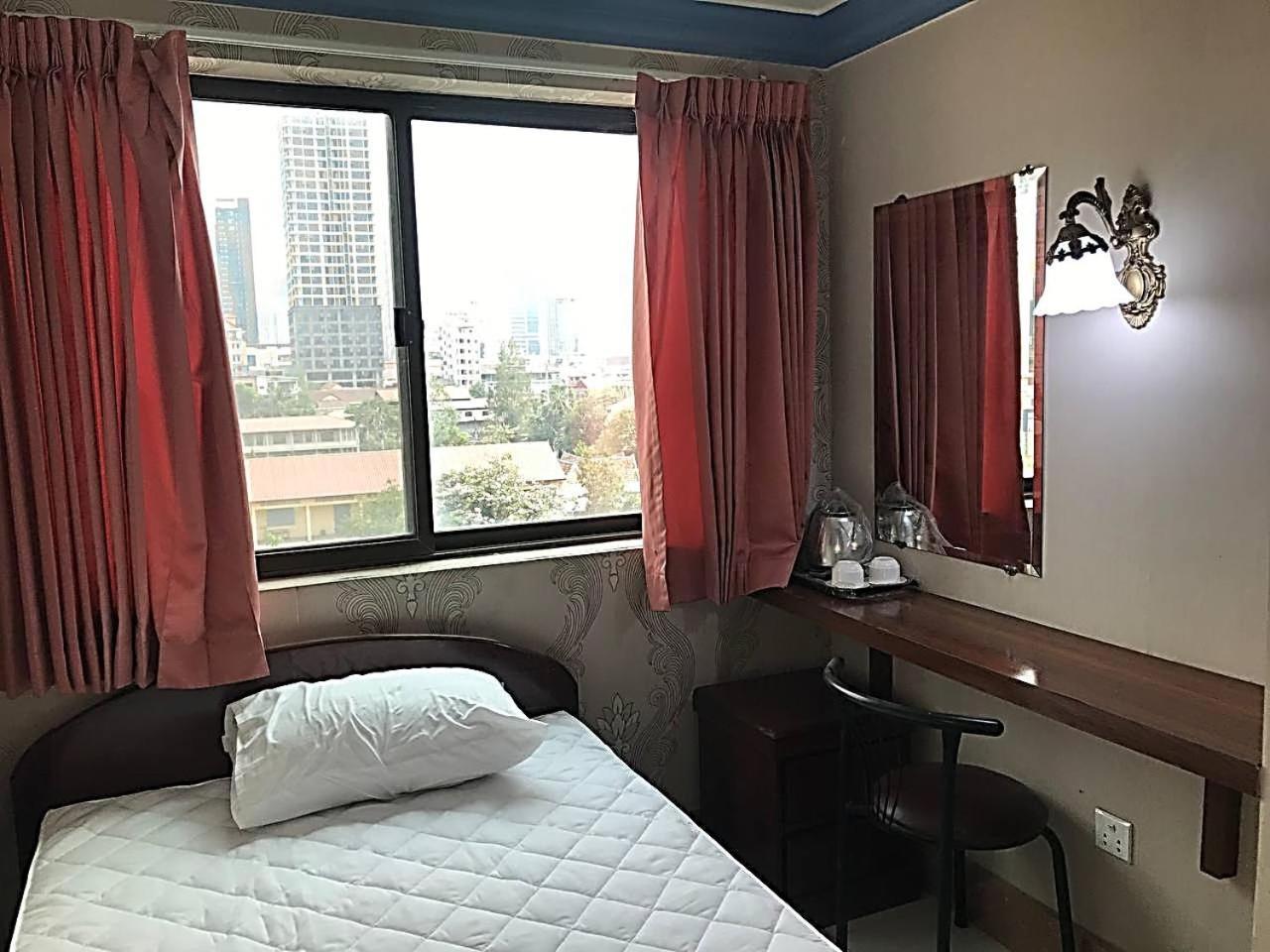 Rs Galaxy Hotel Phnom-Penh Buitenkant foto